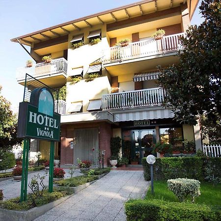 Hotel Vignola Assisi Bagian luar foto
